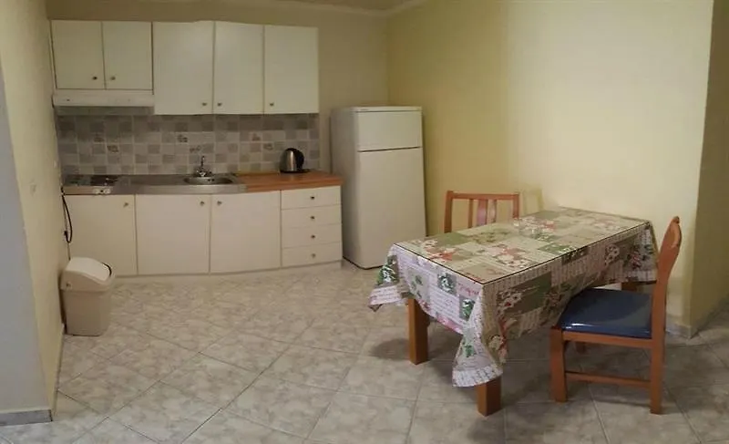Epi Apartments Lourdata  Hotell Lourdata (Kefalonia)